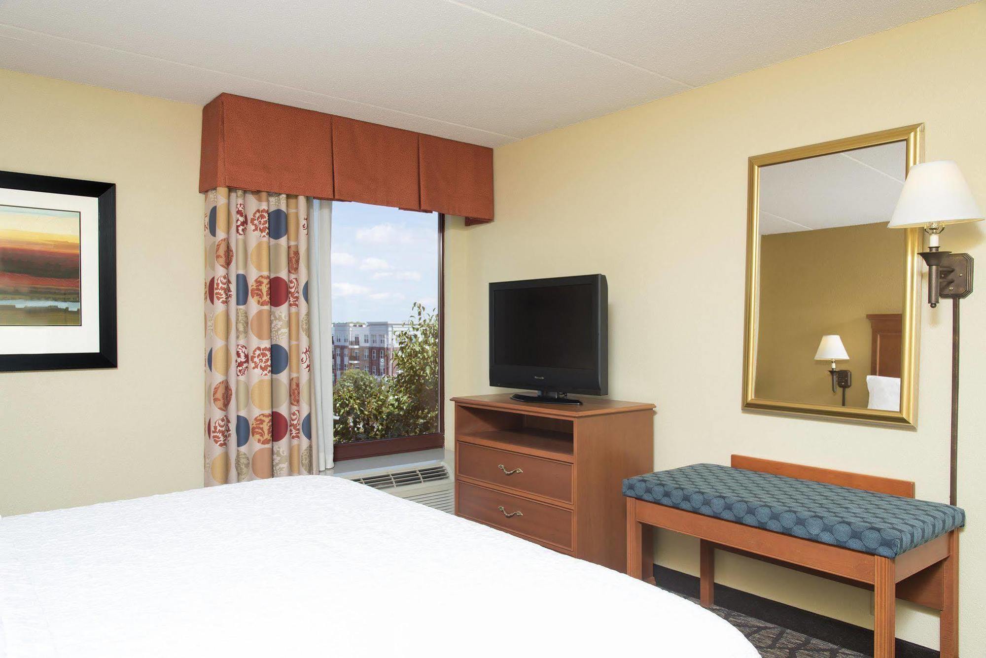 Hampton Inn Indianapolis/Carmel Bagian luar foto